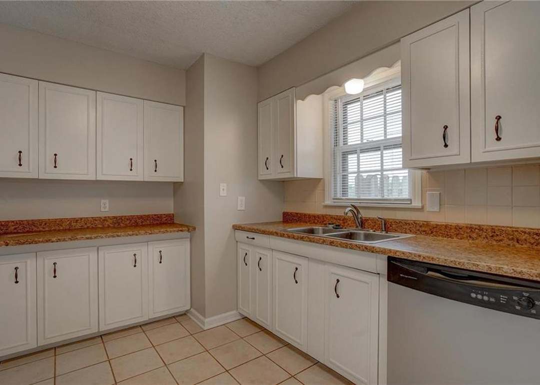 12114 W 92ND STREET — photo 14
