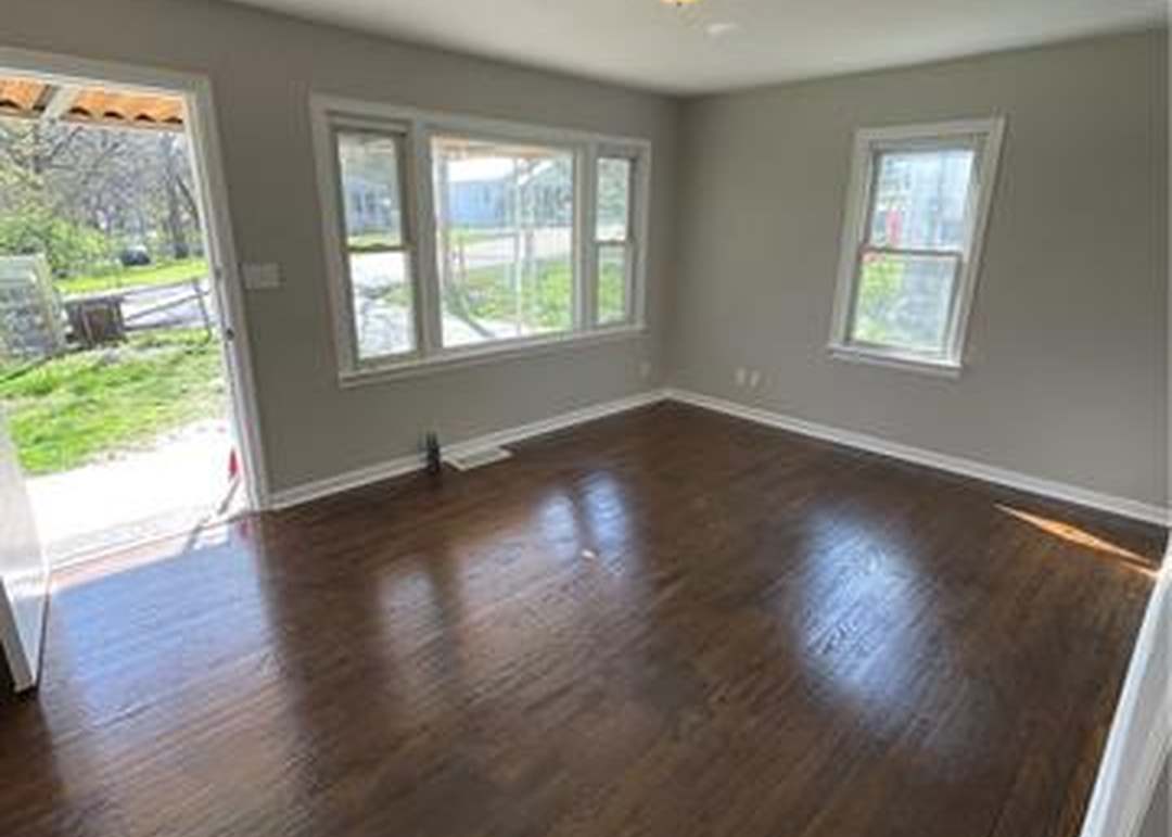 1212 Harris Avenue — photo 3
