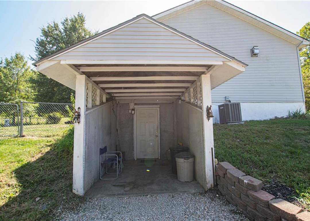 12125 S Outer Belt Road — photo 24