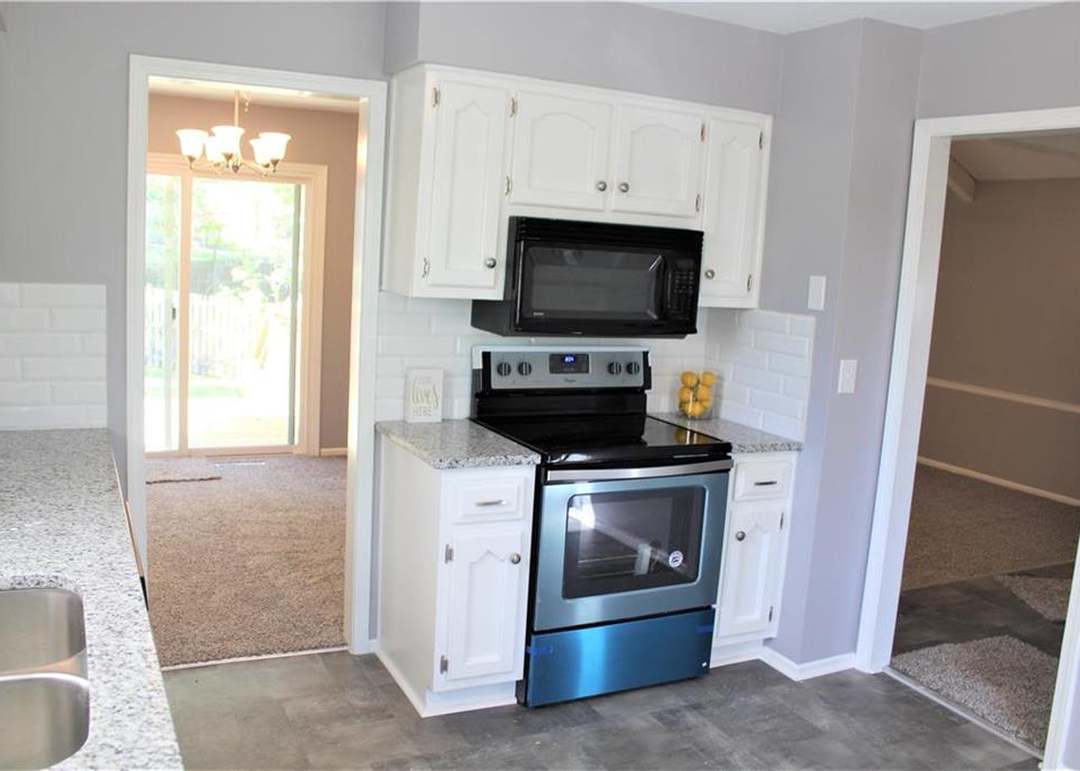 1213 SE 3rd Street — photo 12