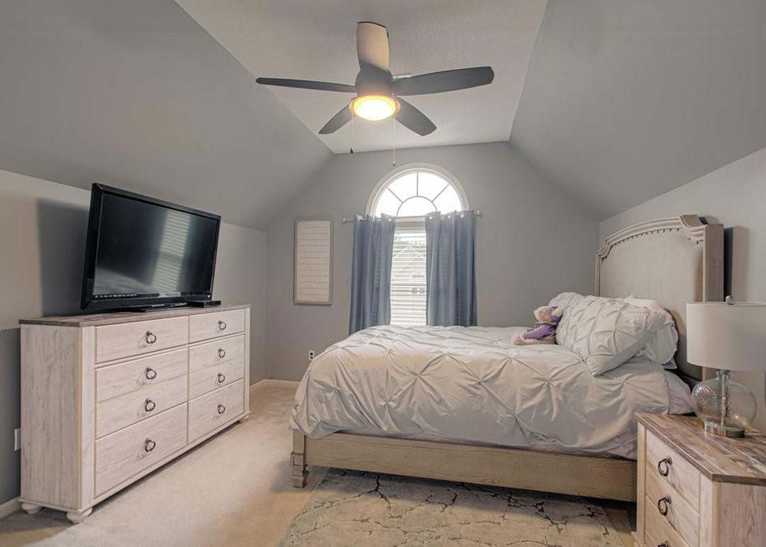 12132 Craig Street — photo 19