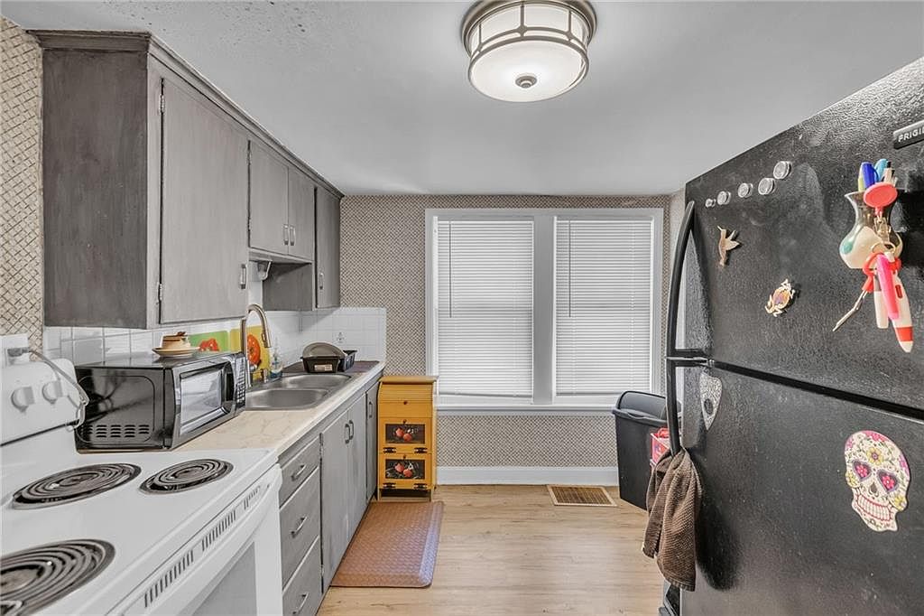 1214 W Waldo Avenue — photo 26