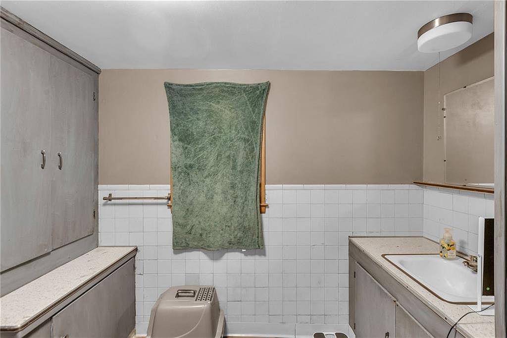 1214 W Waldo Avenue — photo 31