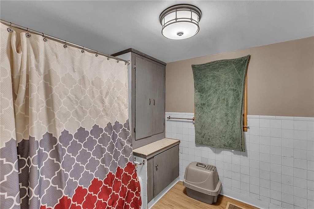 1214 W Waldo Avenue — photo 32