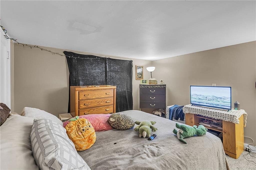 1214 W Waldo Avenue — photo 33