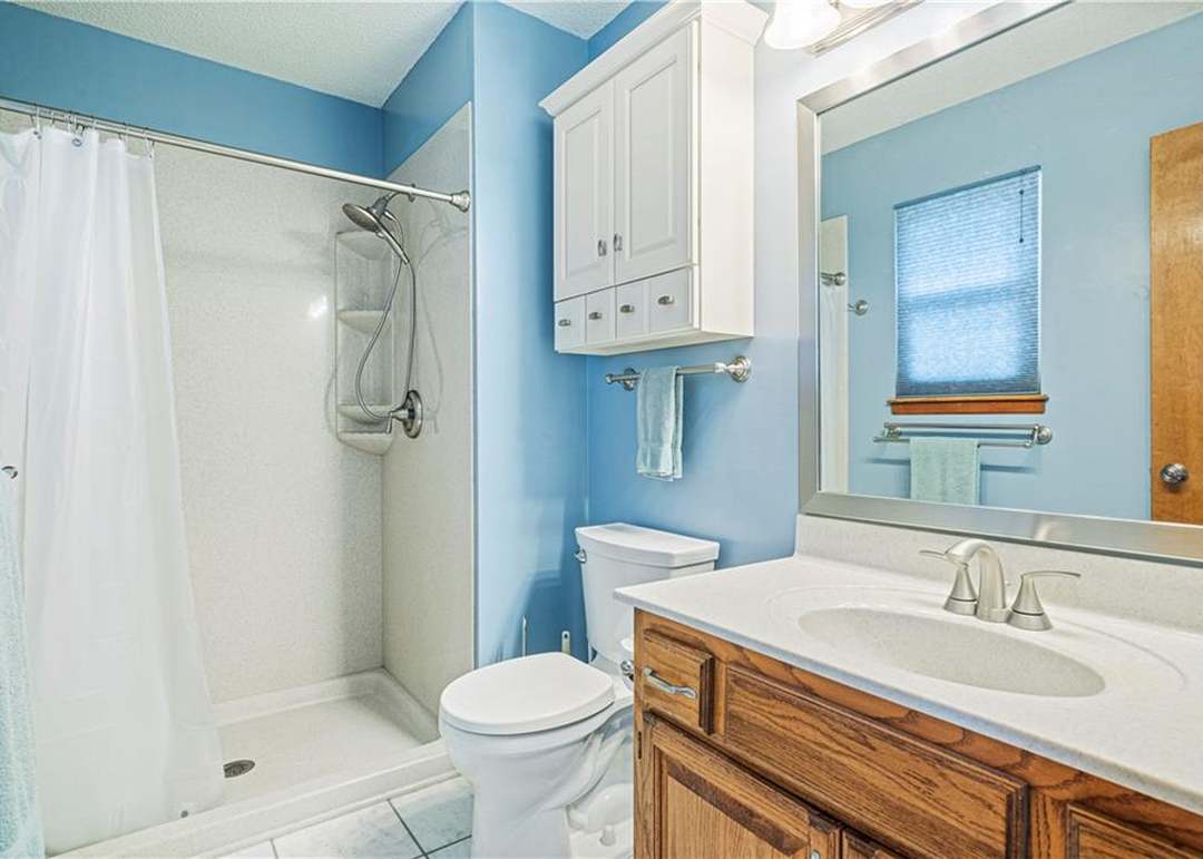 1216 NE Magnolia Street — photo 17