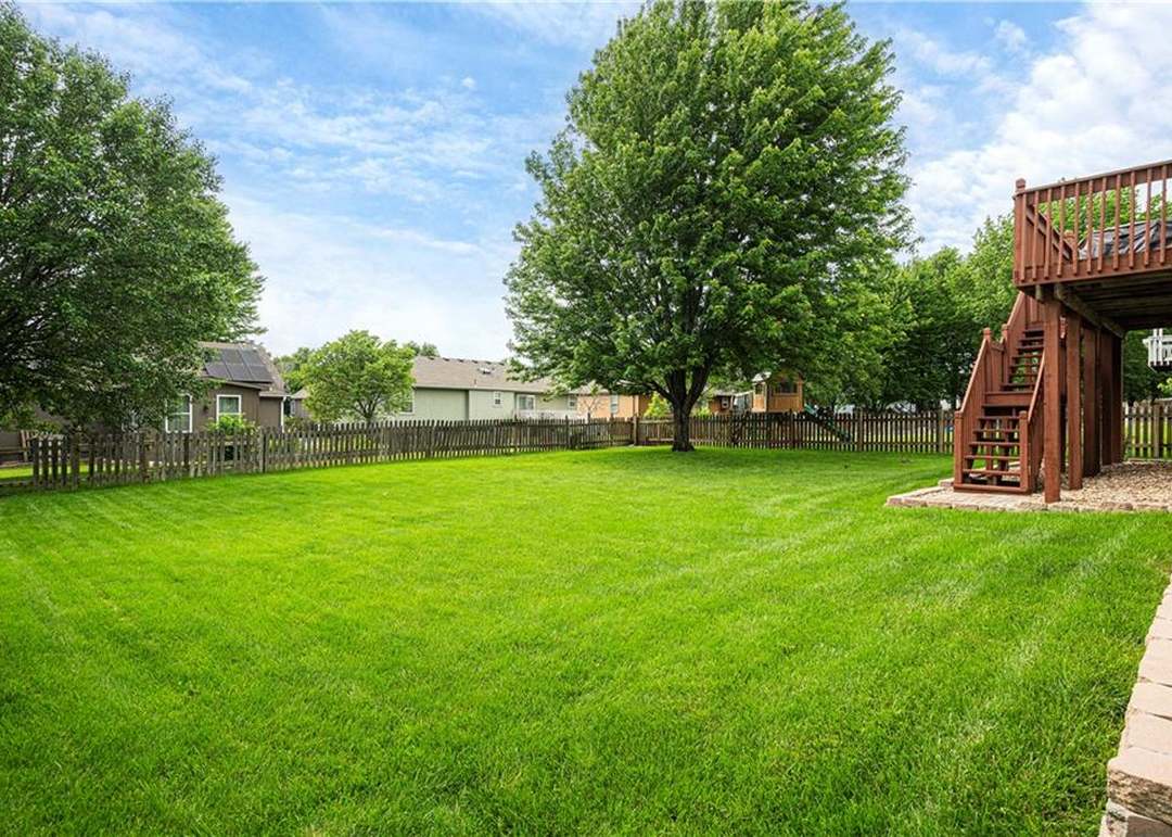 1216 NE Magnolia Street — photo 21
