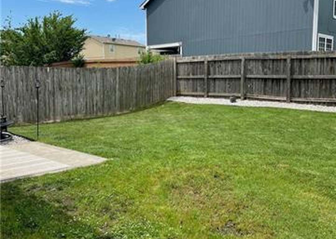 1219 Helen Court — photo 16