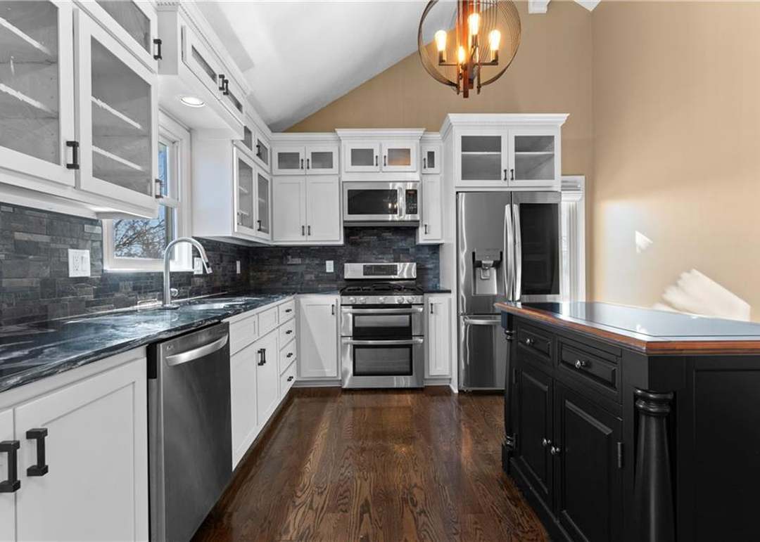 12204 W 116 Street — photo 11