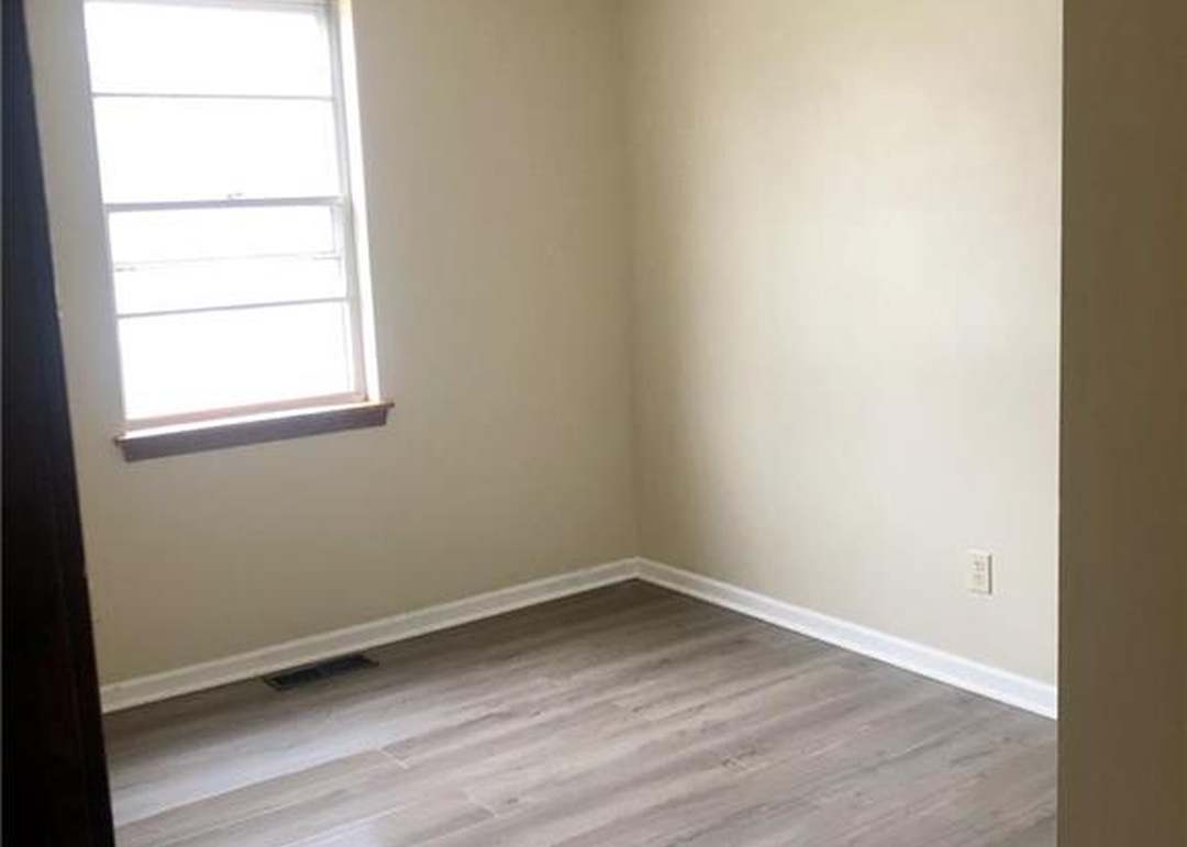 1221 NW 74th Street — photo 15
