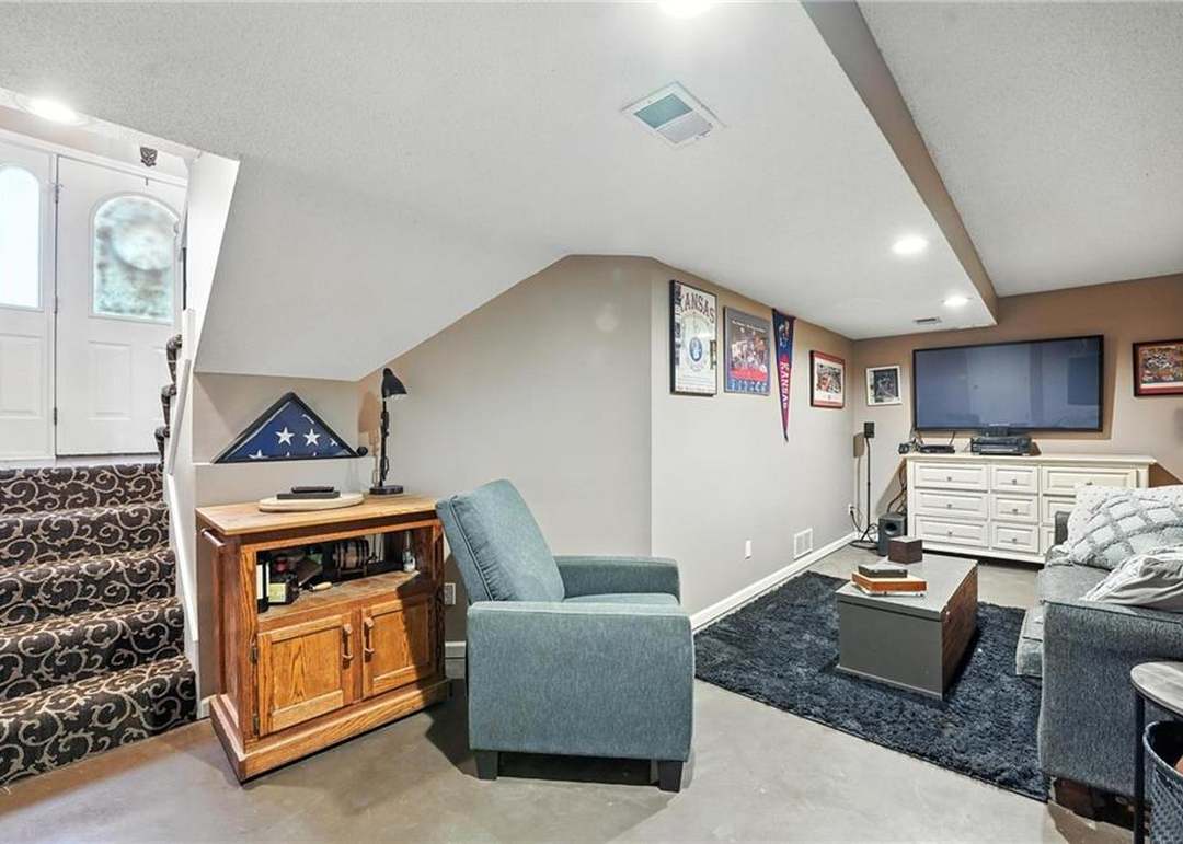 12230 S Nelson Road — photo 24