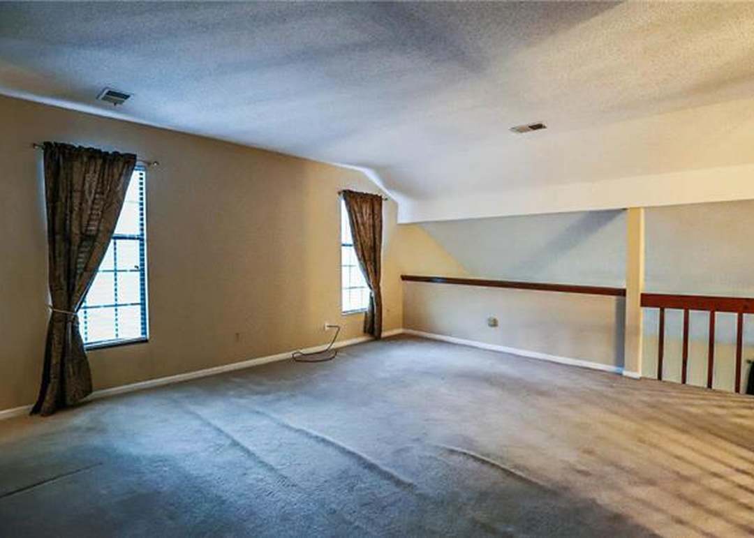 12236 Holmes Lane — photo 7