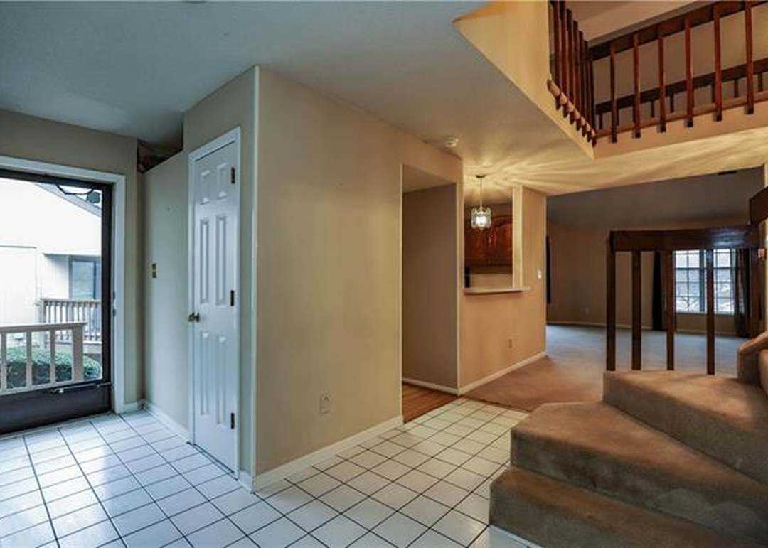 12236 Holmes Lane — photo 12