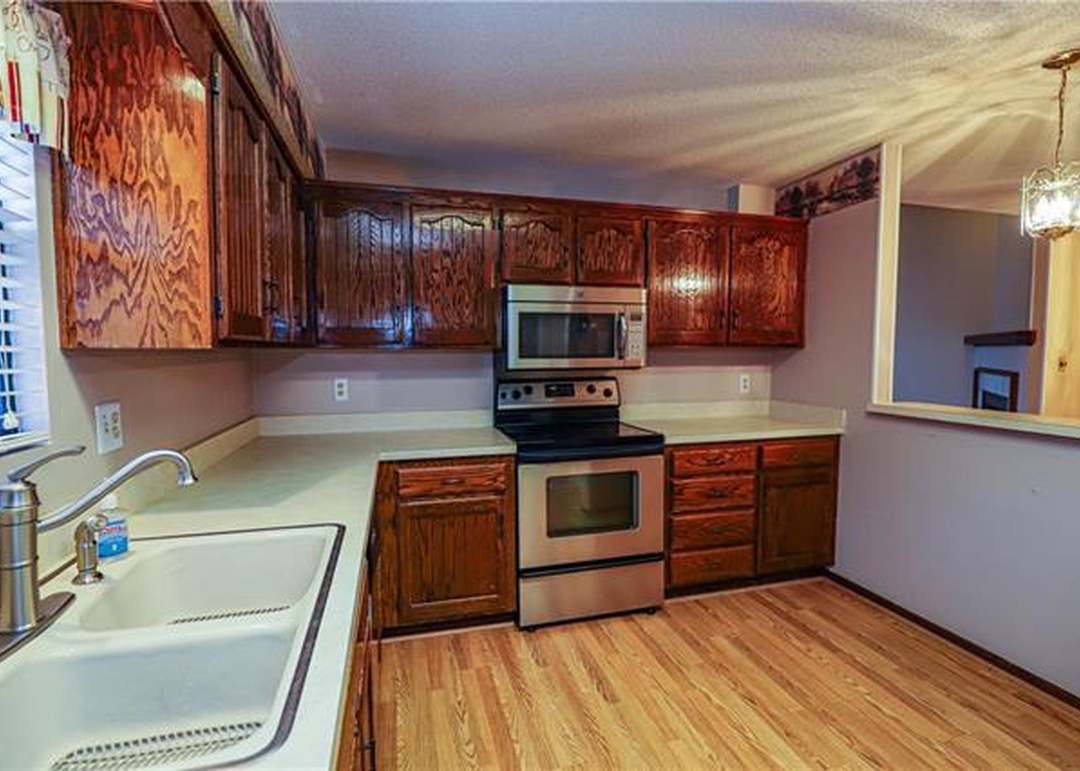 12236 Holmes Lane — photo 28