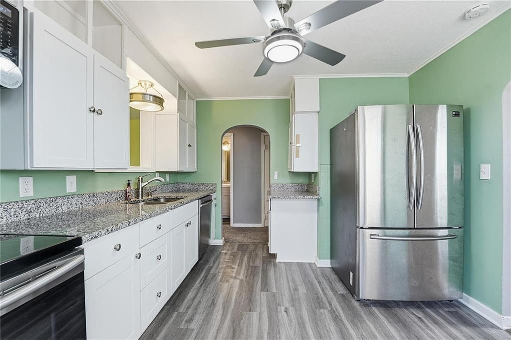 1230 W 31st Street — photo 8
