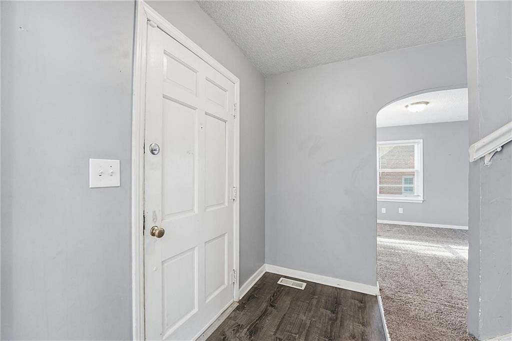 1230 W 31st Street — photo 11