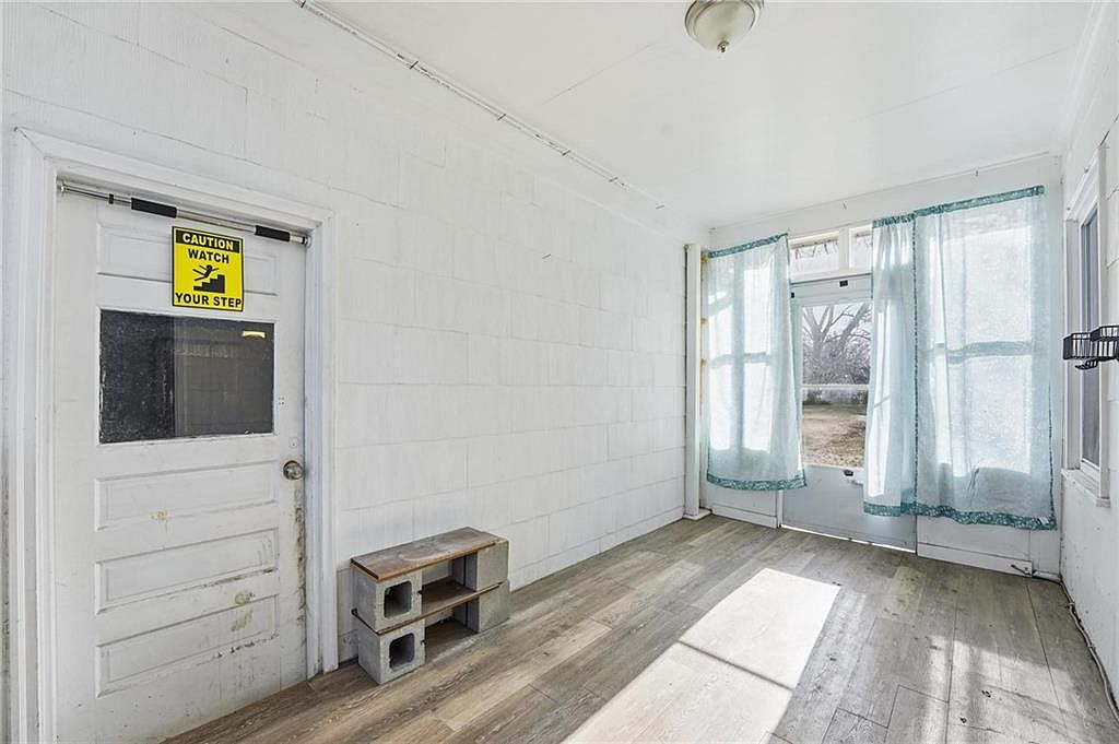 1230 W 31st Street — photo 13