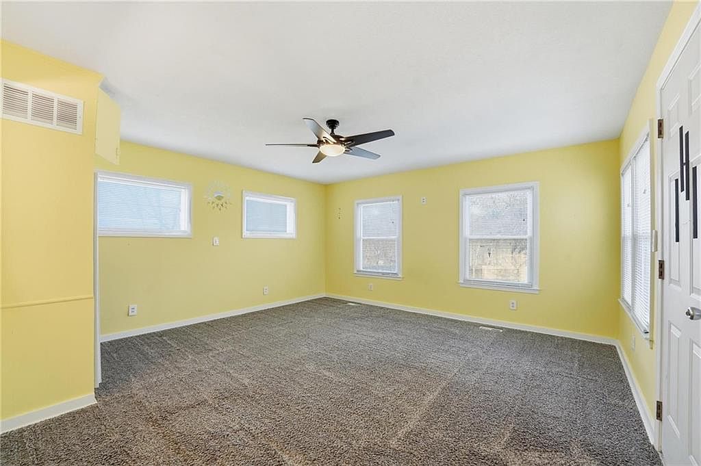 1230 W 31st Street — photo 19