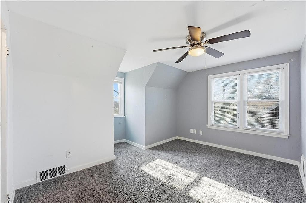 1230 W 31st Street — photo 22