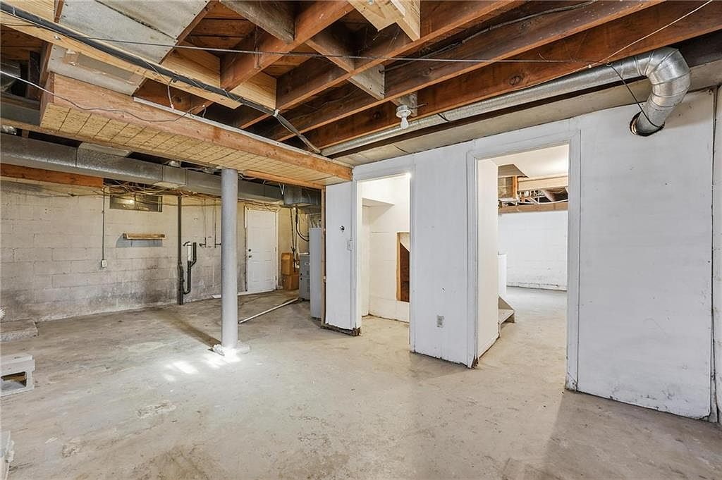 1230 W 31st Street — photo 30