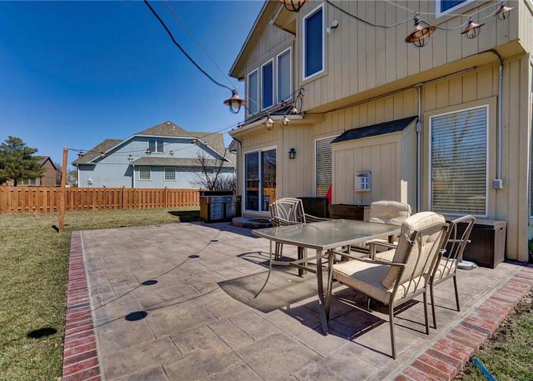 12304 BRADSHAW Street — photo 6