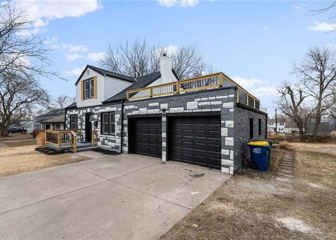 12304 W 100 Place — photo 8