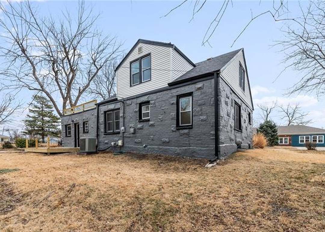 12304 W 100 Place — photo 29