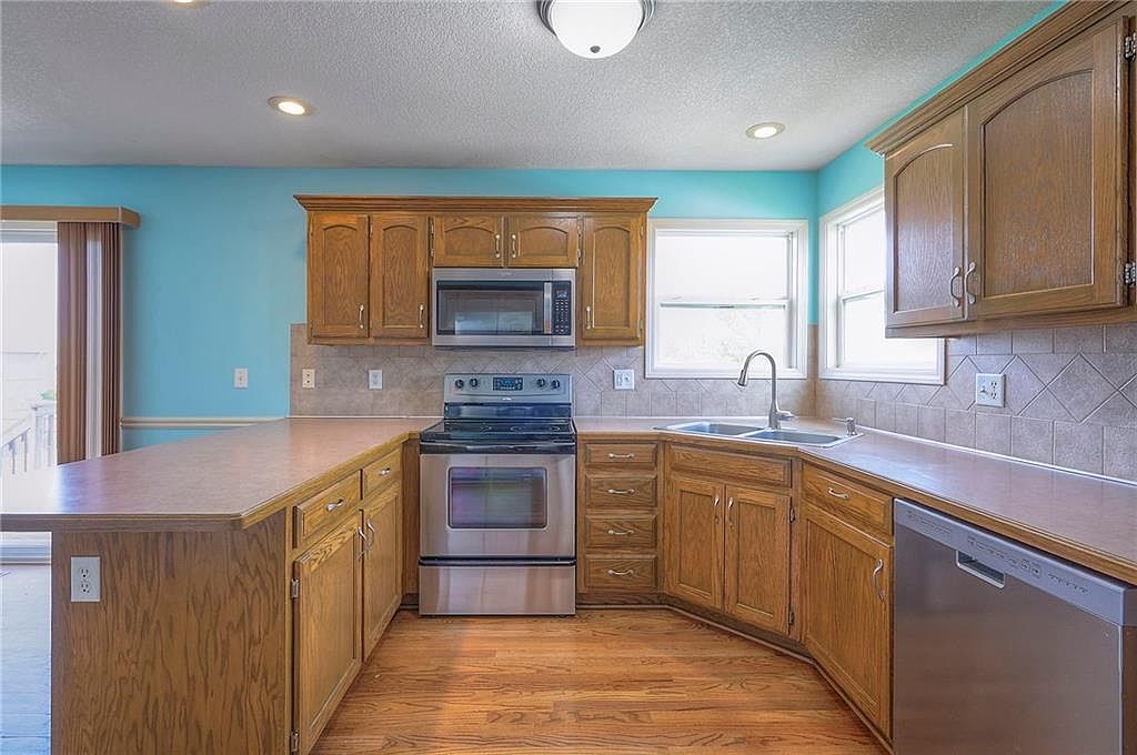 12308 S Burr Oak — photo 15