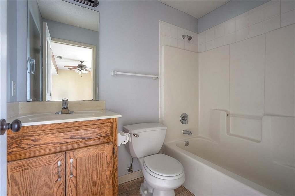 12308 S Burr Oak — photo 36