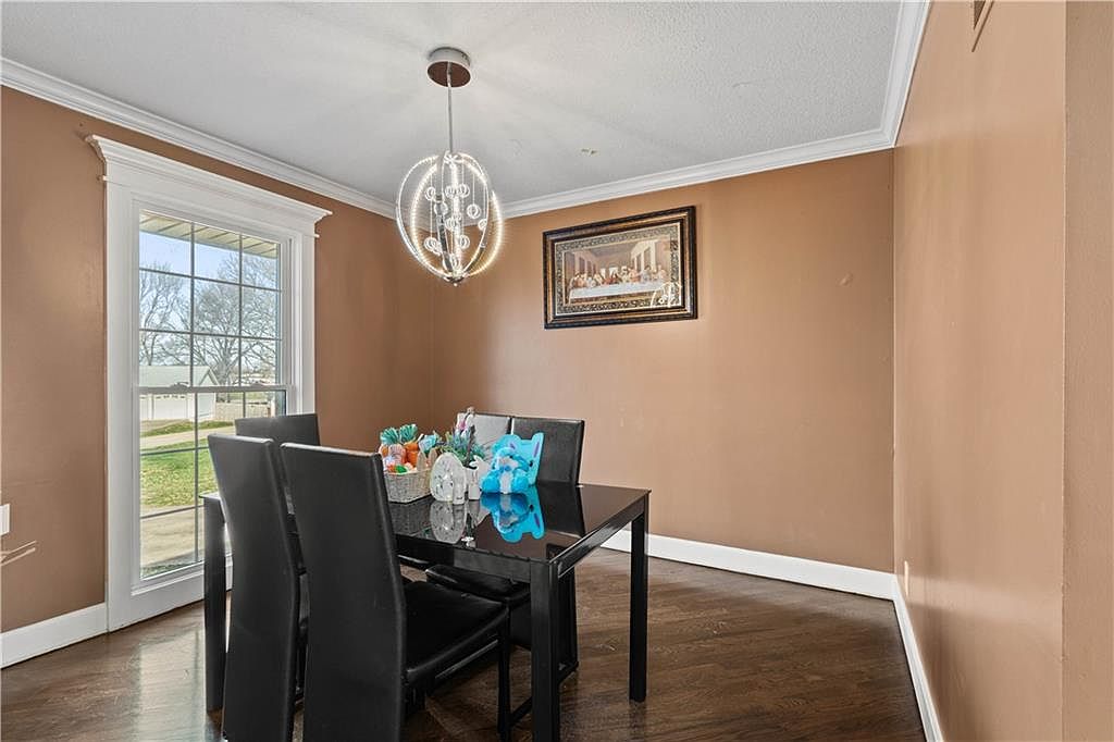 12318 S Locust Circle — photo 13