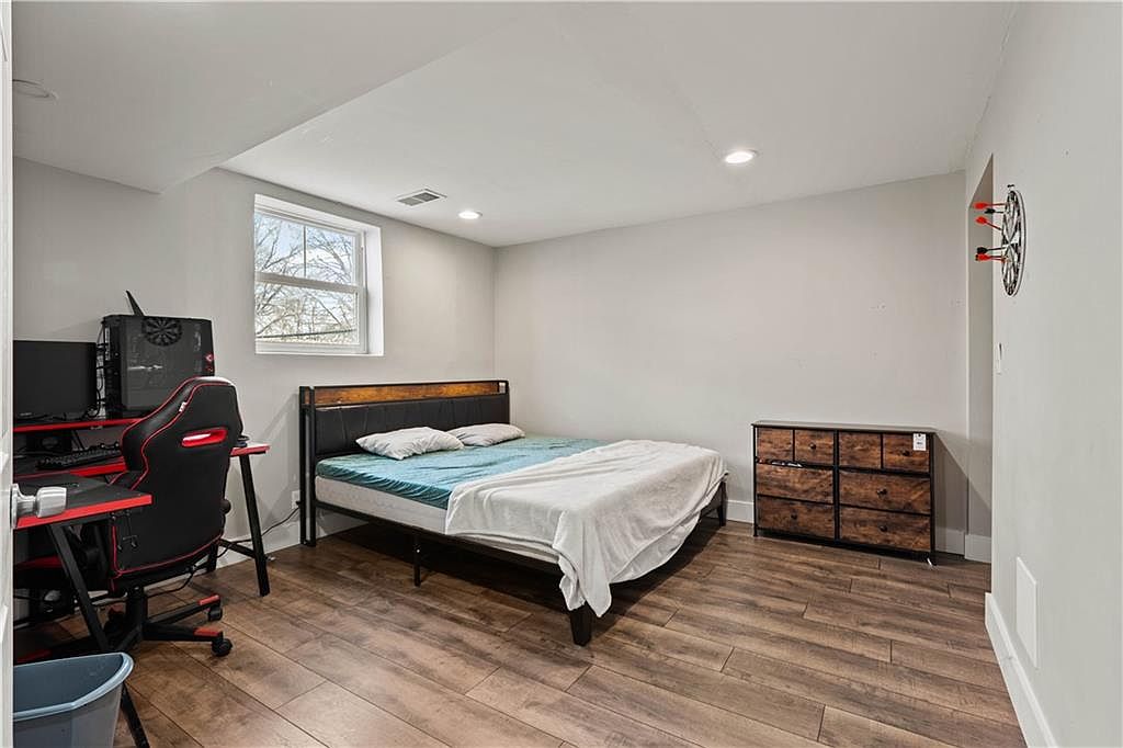 12318 S Locust Circle — photo 25