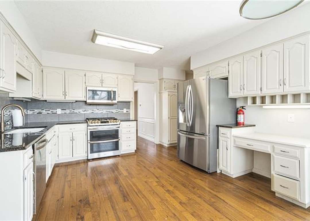 1232 Wellington Way — photo 8