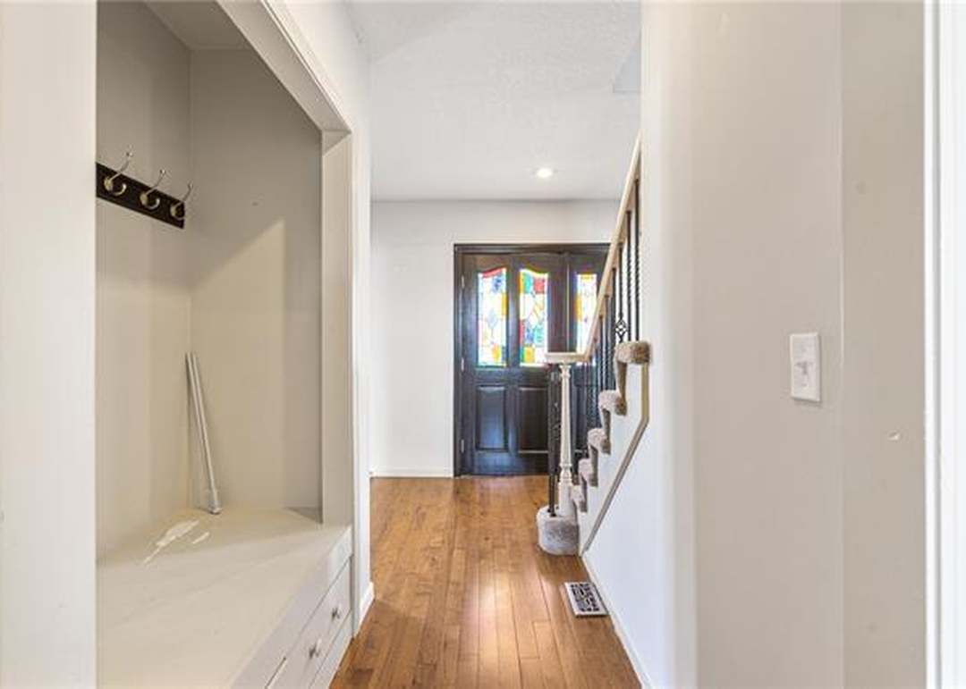 1232 Wellington Way — photo 18