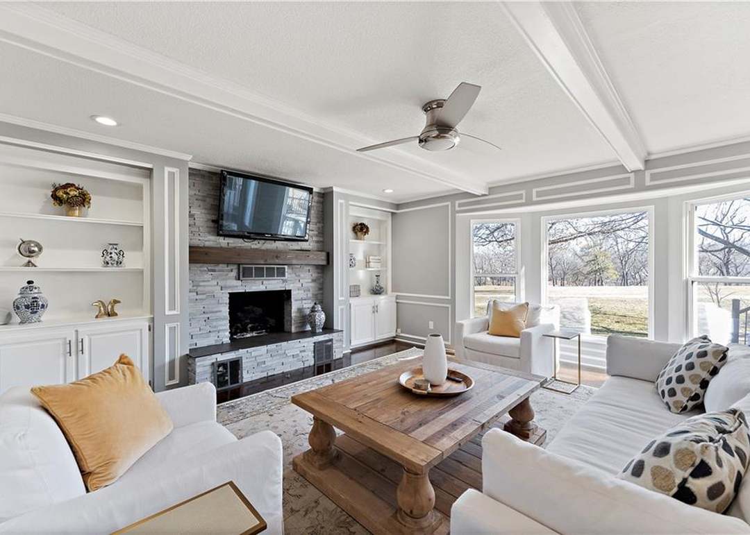 12405 Howe Drive — photo 2