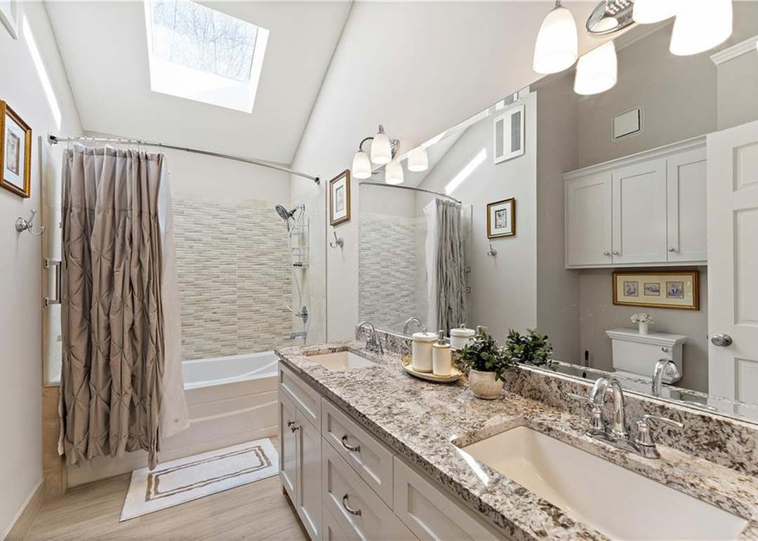 12405 Howe Drive — photo 18
