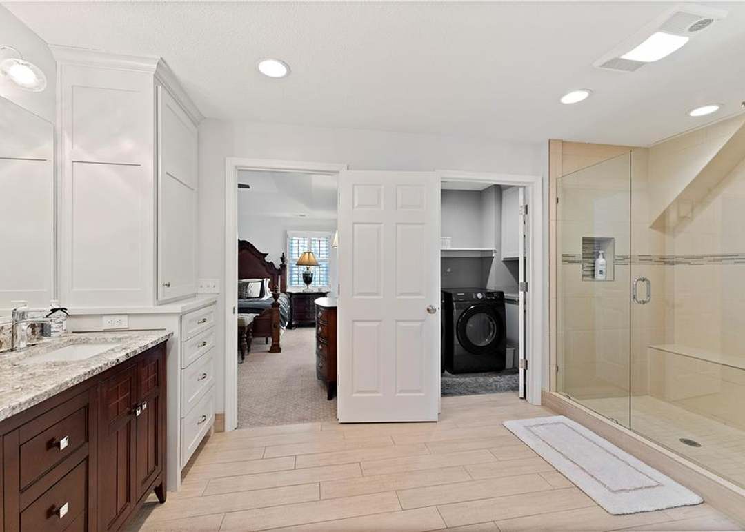 12405 Howe Drive — photo 25