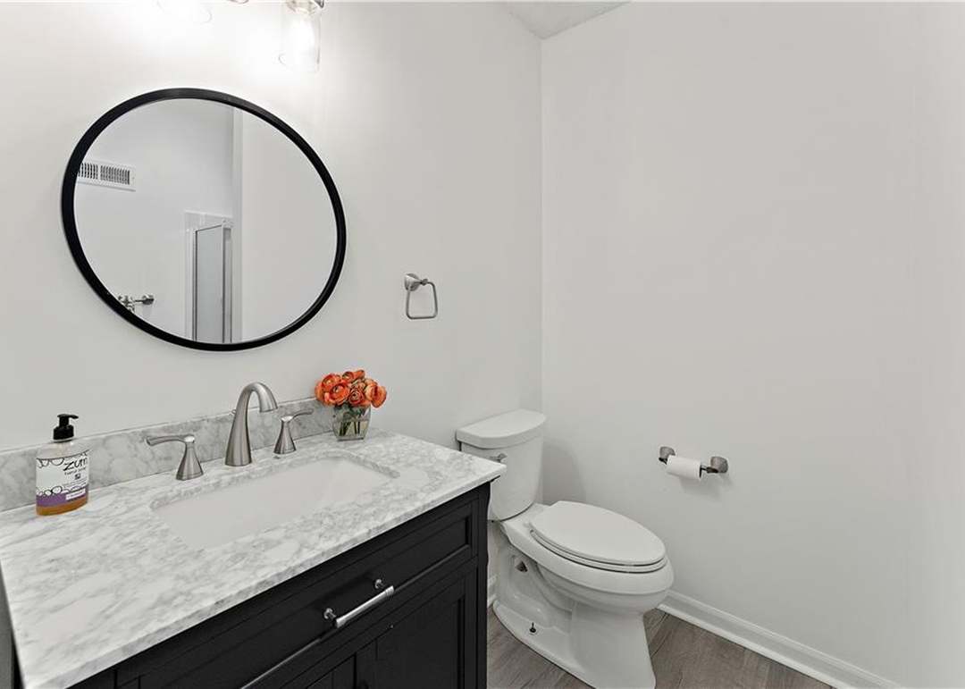 12405 Howe Drive — photo 27