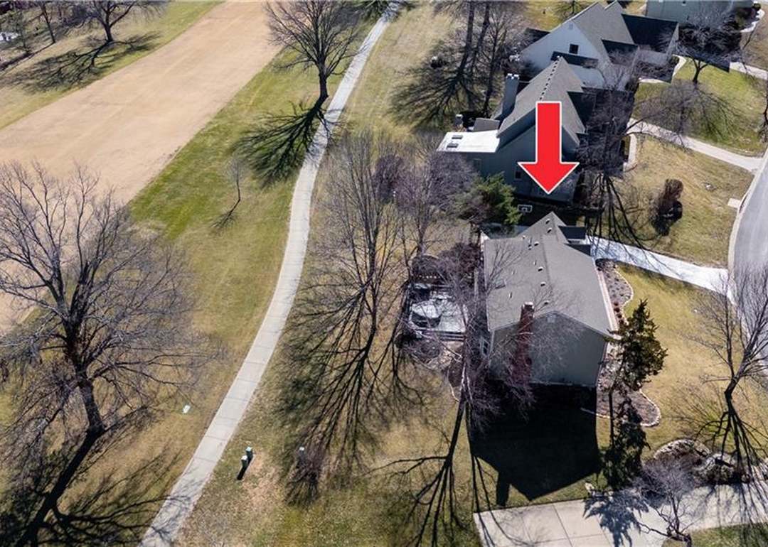 12405 Howe Drive — photo 34