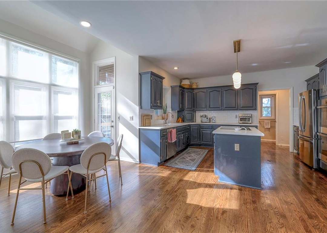12500 Walmer Street — photo 24