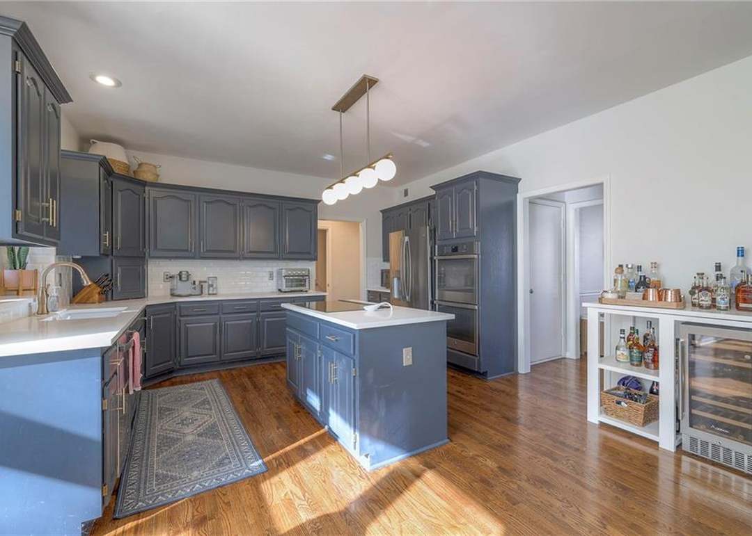 12500 Walmer Street — photo 26