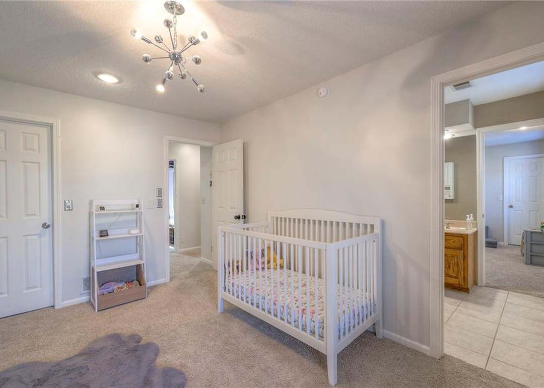 12500 Walmer Street — photo 37