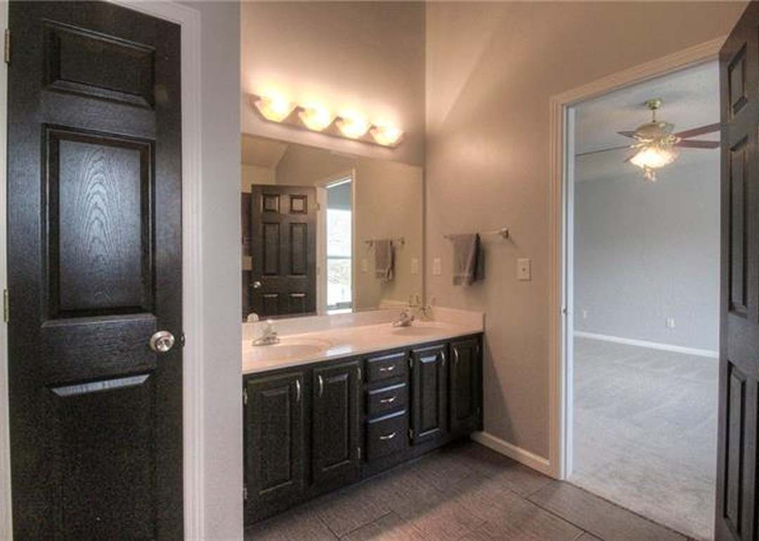 12523 S LOGAN Street — photo 5