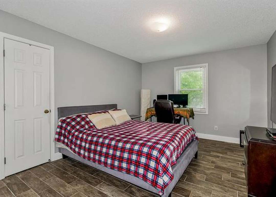 12581 Broadmoor Street — photo 21
