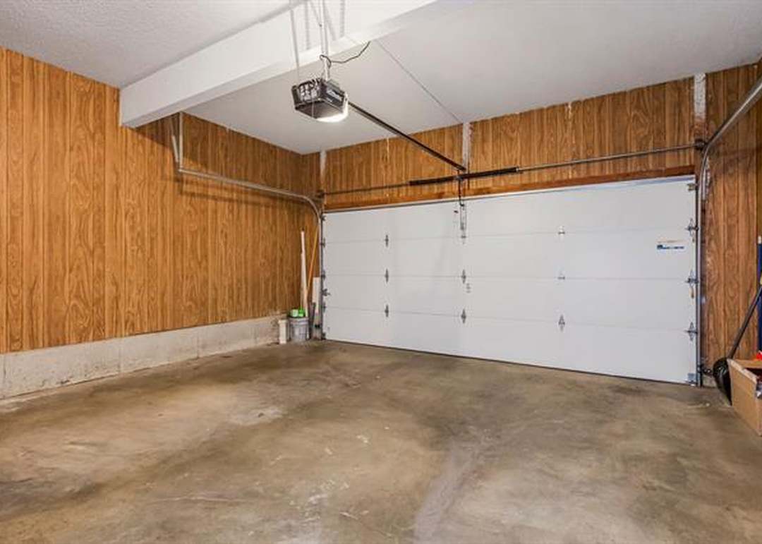 12581 Broadmoor Street — photo 27
