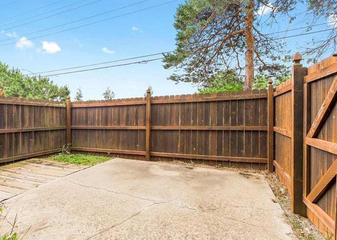 12581 Broadmoor Street — photo 28