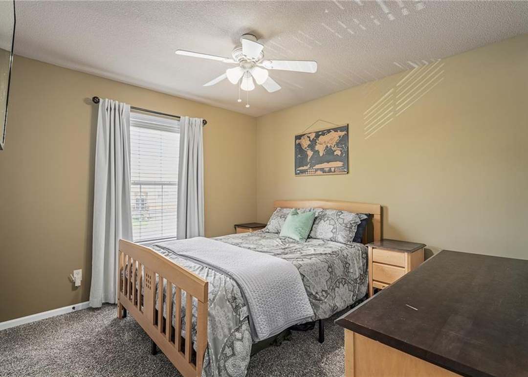 12623 Fountain Lake Circle — photo 35