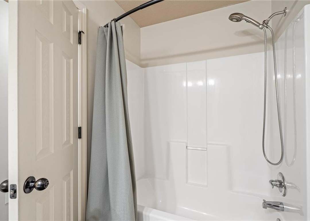 12623 Fountain Lake Circle — photo 37