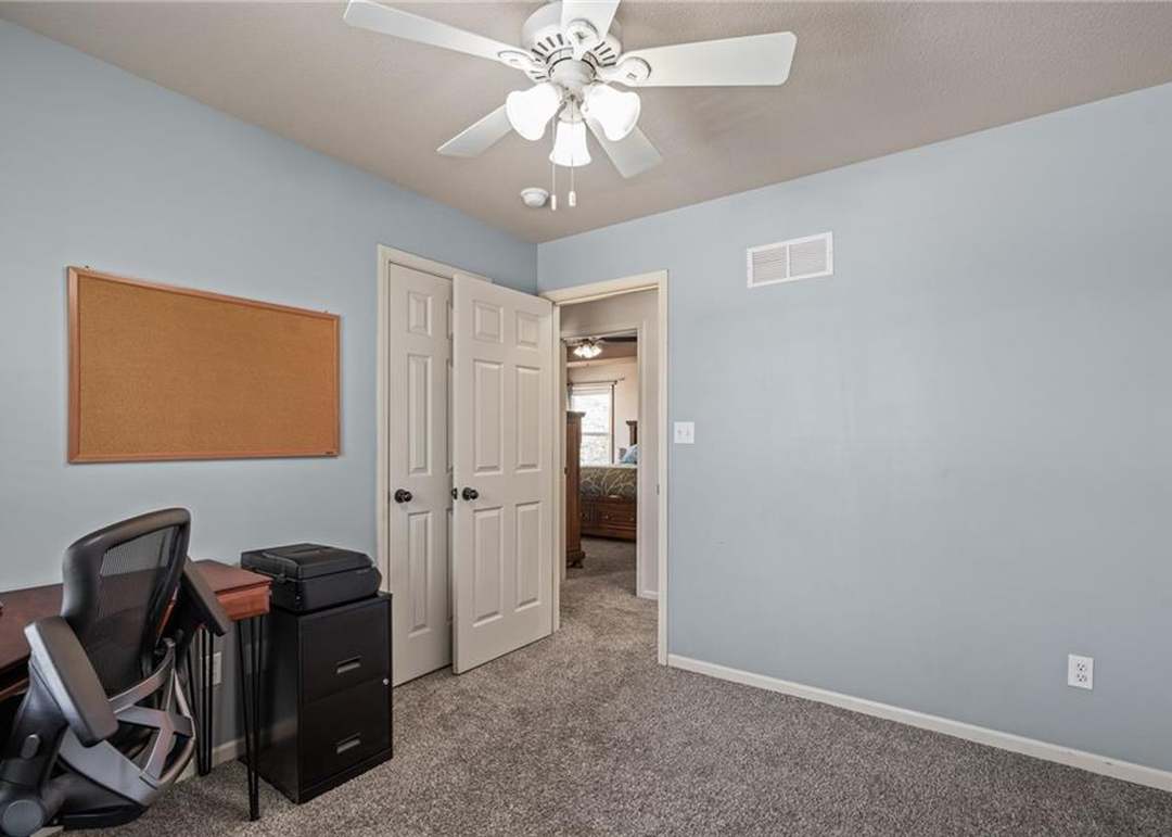 12623 Fountain Lake Circle — photo 39