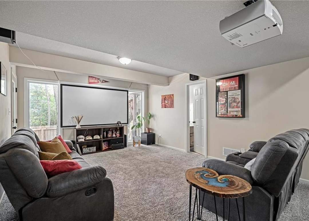 12623 Fountain Lake Circle — photo 41