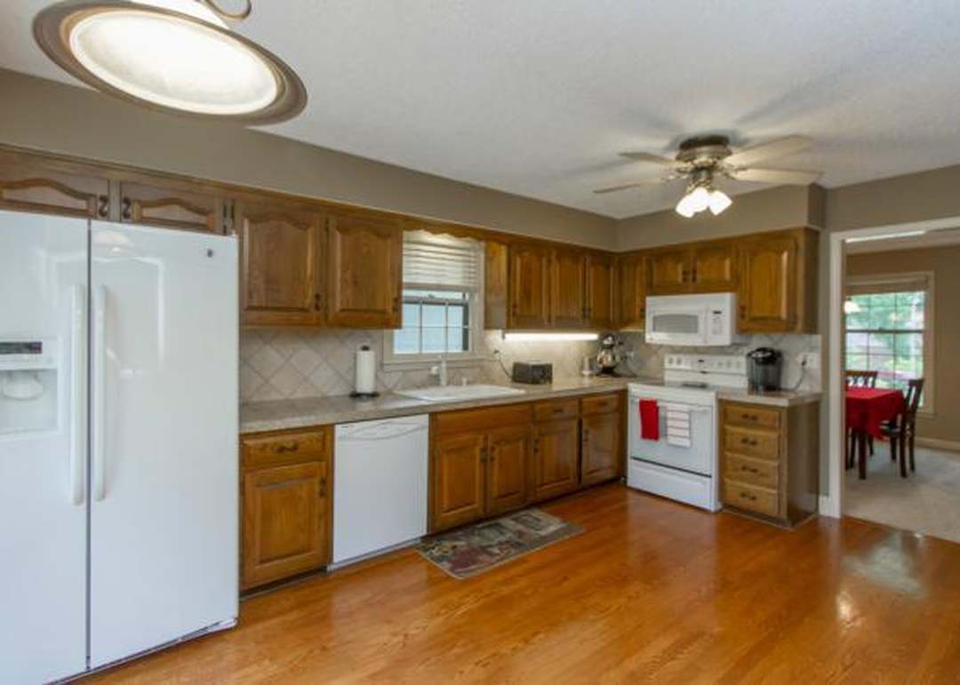 12623 W 77TH STREET — photo 10